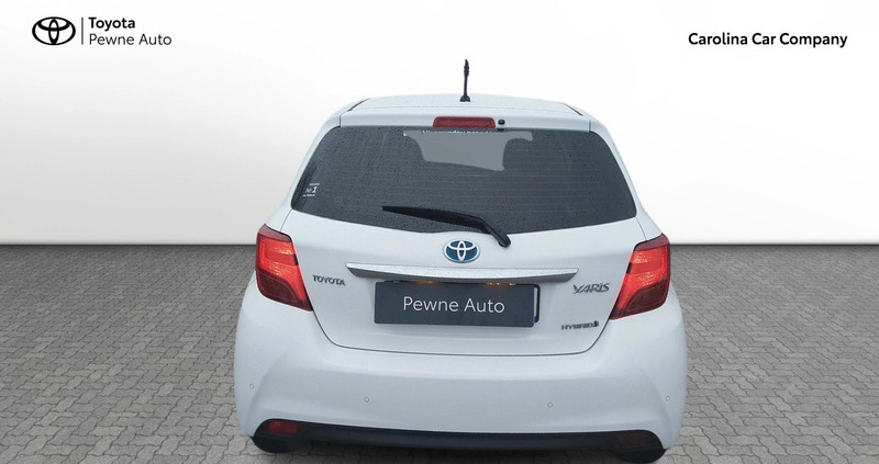 Toyota Yaris cena 55900 przebieg: 33820, rok produkcji 2014 z Czeladź małe 277